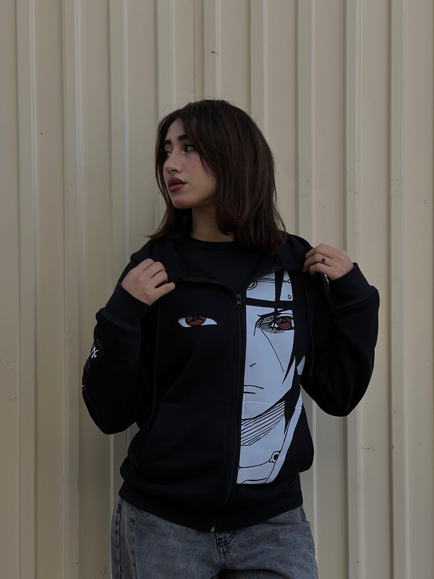 Hoodie Itachi Uchiha Sharingan – Sweat Naruto Akatsuki Unisexe Noir