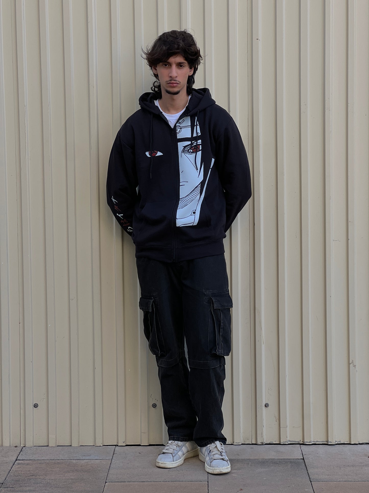 Hoodie Itachi Uchiha Sharingan – Sweat Naruto Akatsuki Unisexe Noir